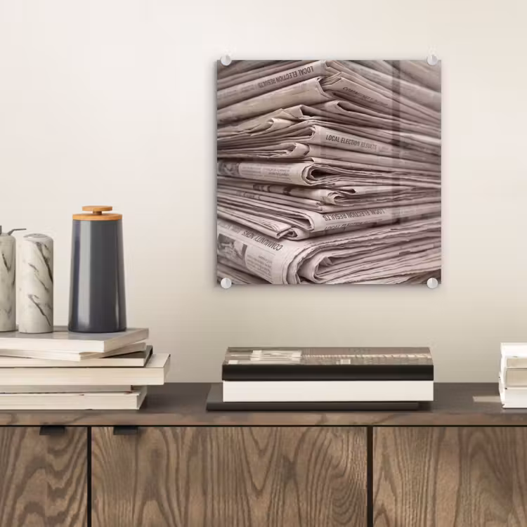 Kranten - Stapel - Nieuws - Vintage - Beige plexiglas 5mm klein -sfeer1