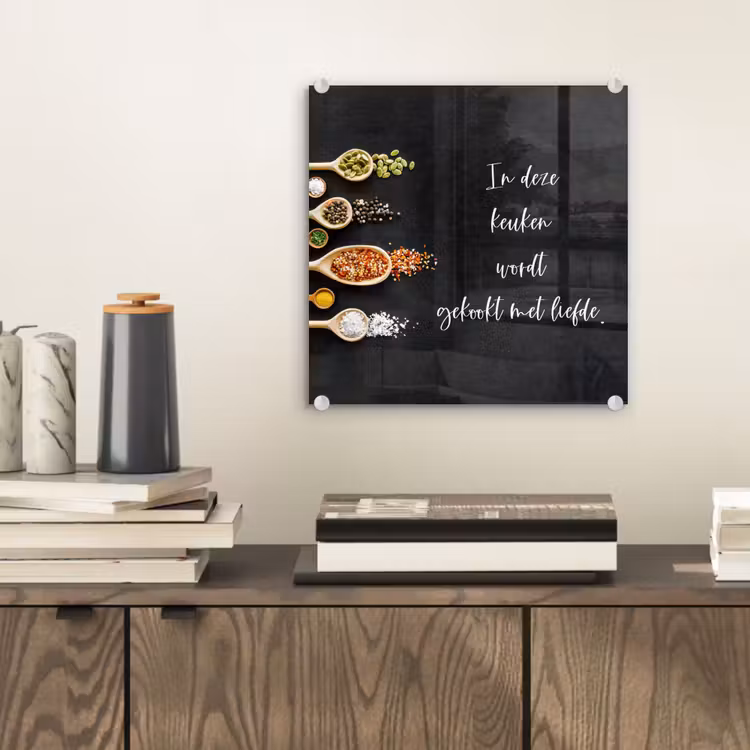 Quotes - Keuken - Spreuken - In deze keuken wordt gekookt met liefde - Liefde plexiglas 5mm klein -sfeer1