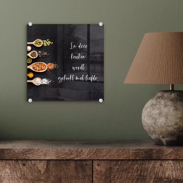 Quotes - Keuken - Spreuken - In deze keuken wordt gekookt met liefde - Liefde plexiglas 5mm klein -sfeer3