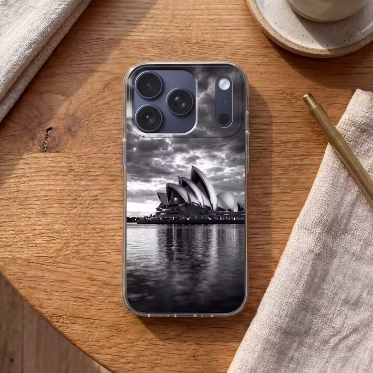 Architectuur - Water - Stad - Modern - Zwart-wit Telefoonhoesje iPhone 17 Pro klein -sfeer1