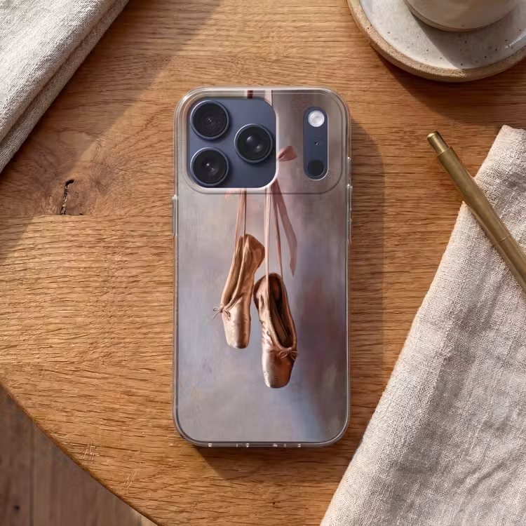 Balletschoenen - Satijn - Aardetinten Telefoonhoesje iPhone 17 Pro klein -sfeer1