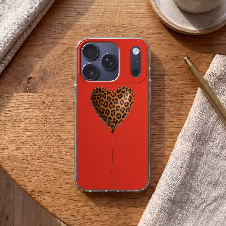 Ballon - Hartvormig - Rood - Panterpatroon Telefoonhoesje iPhone 17 Pro klein -sfeer1