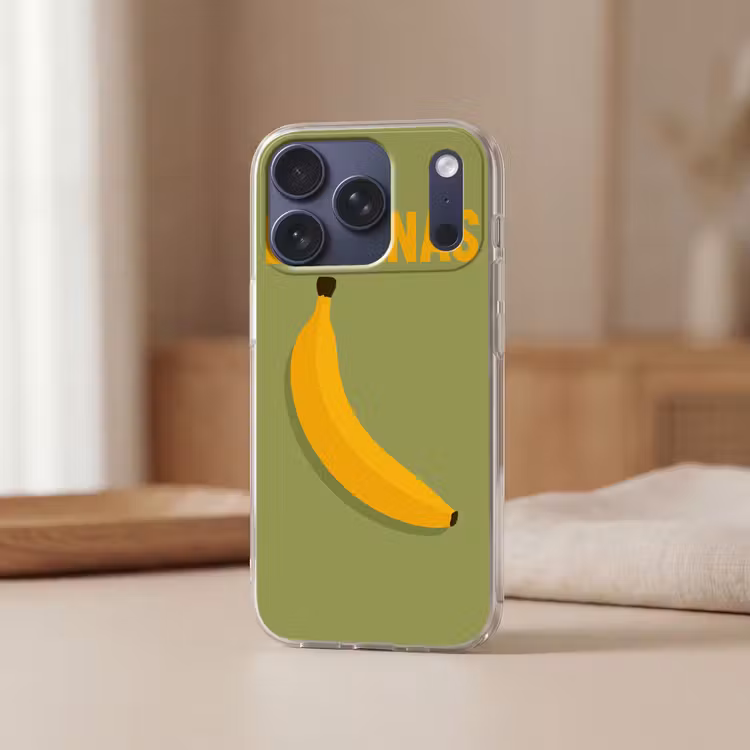 Banaan - Minimalistisch - Geel Telefoonhoesje iPhone 17 Pro klein -sfeer2