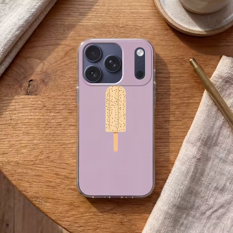 Beige - Ijsje - Spikkels Telefoonhoesje iPhone 17 Pro klein -sfeer1