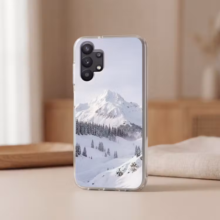 Berg - Sneeuw - Winter - Natuur - Wit Telefoonhoesje Samsung Galaxy A32 5G klein -sfeer2