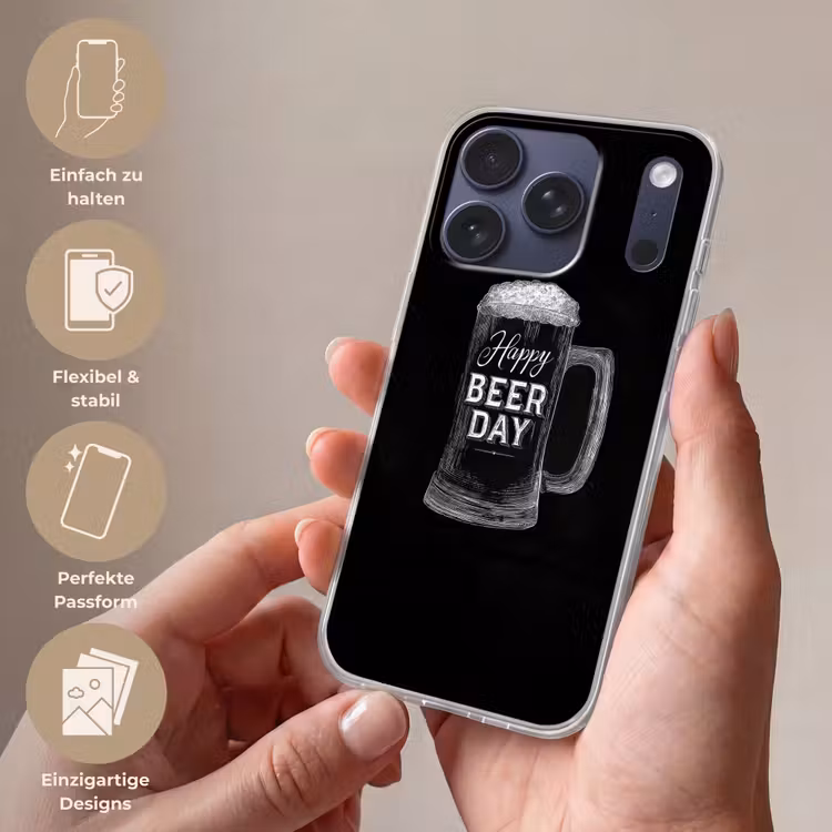 Bierpul - Witte krijtletters - Happy beer day Telefoonhoesje iPhone 17 Pro klein -sfeer3_DE