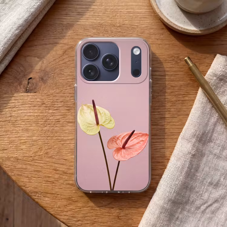 Bloemen - Anthuriums - Geel - Roze Telefoonhoesje iPhone 17 Pro klein -sfeer1