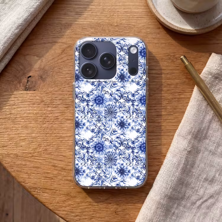 Bloemen - Blauw - Patroon - Wit Telefoonhoesje iPhone 17 Pro klein 878 -sfeer1