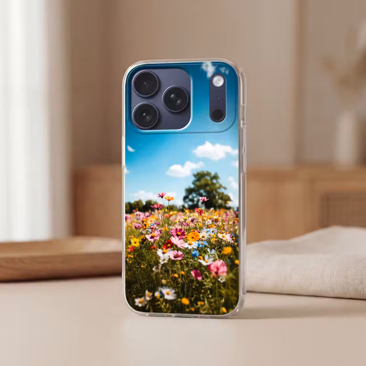 Bloemenweide - Blauw - Lucht - Kleuren Telefoonhoesje iPhone 17 Pro klein -sfeer2