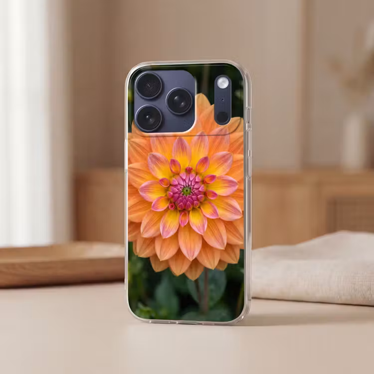 Dahlia - Bloem - Oranje Telefoonhoesje iPhone 17 Pro klein -sfeer2