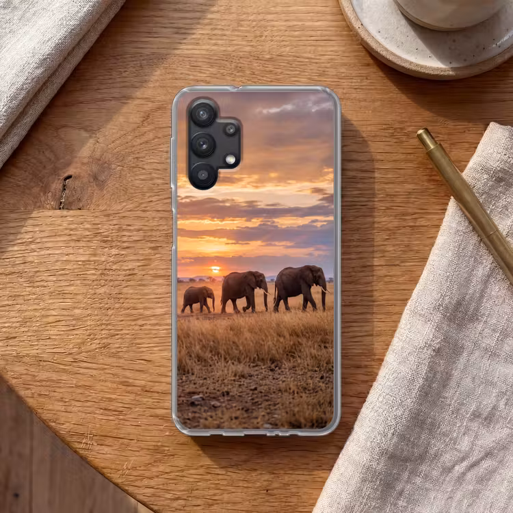 Olifanten - Savanne - Zonsondergang - Afrika - Warm Telefoonhoesje Samsung Galaxy A32 5G klein -sfeer1