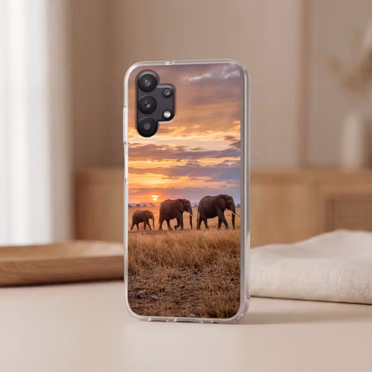 Olifanten - Savanne - Zonsondergang - Afrika - Warm Telefoonhoesje Samsung Galaxy A32 5G klein -sfeer2
