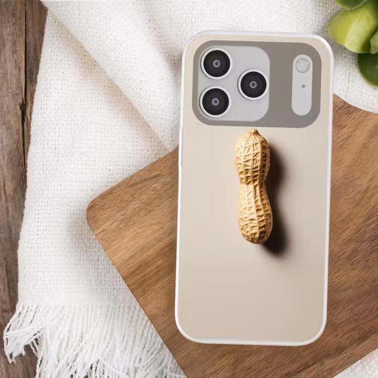 Pinda - Ruw - Beige Telefoonhoesje iPhone 17 Pro klein -sfeer1