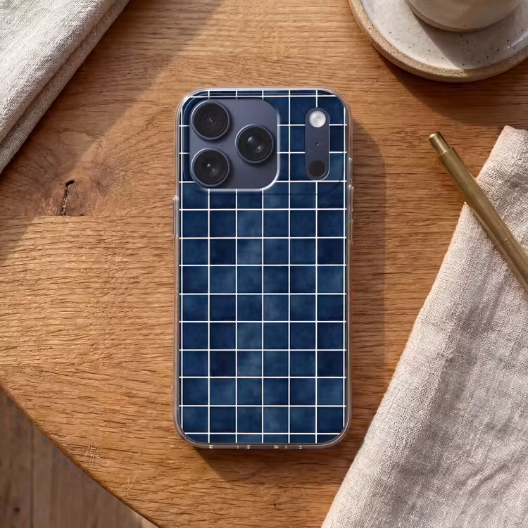 Tegel - Modern - Blauw Telefoonhoesje iPhone 17 Pro klein 878 -sfeer1