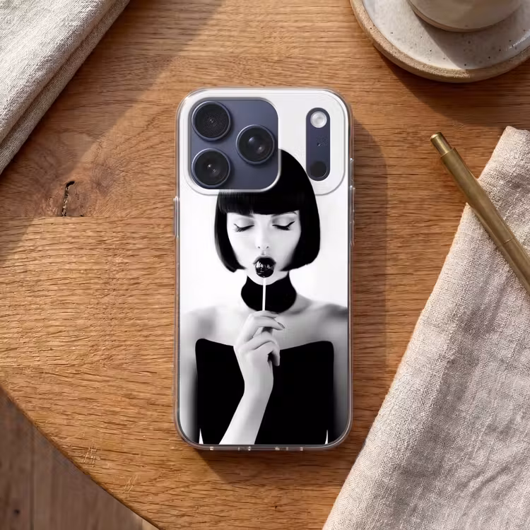 Vrouw - Lolly - Zwart - Wit Telefoonhoesje iPhone 17 Pro klein -sfeer1