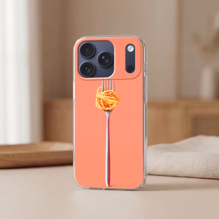 Vork - Spaghetti - Artistiek - Roze Telefoonhoesje iPhone 17 Pro klein -sfeer2