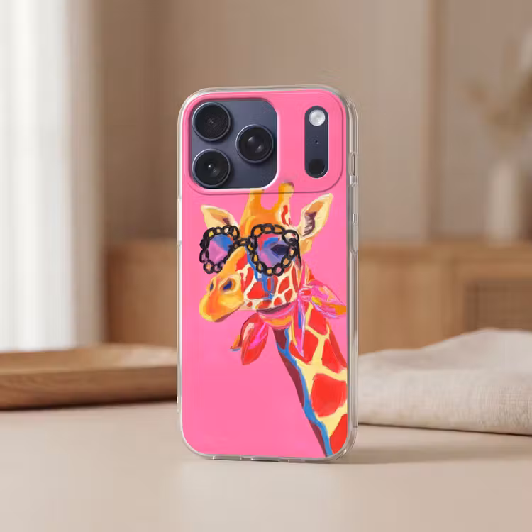 Giraf - Roze - Bril - Sjaal Telefoonhoesje iPhone 17 Pro klein -sfeer2