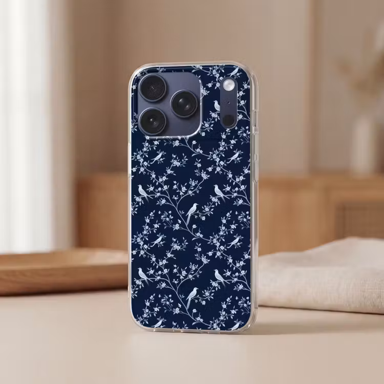 Grafisch - Bloesemtak - Blauw Telefoonhoesje iPhone 17 Pro klein 878 -sfeer2