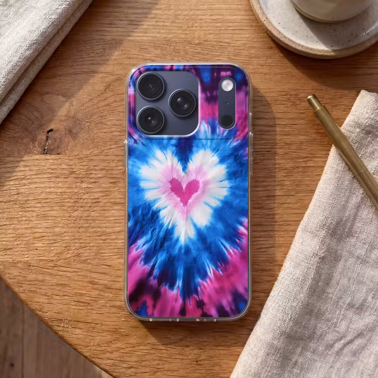 Hartvormig - Tie dye - Paars Telefoonhoesje iPhone 17 Pro klein -sfeer1