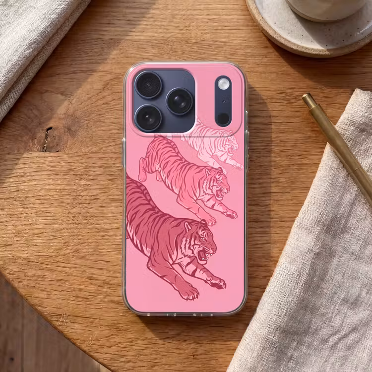 Kat - Springend - Dieren - Roze - Modern Telefoonhoesje iPhone 17 Pro klein -sfeer1
