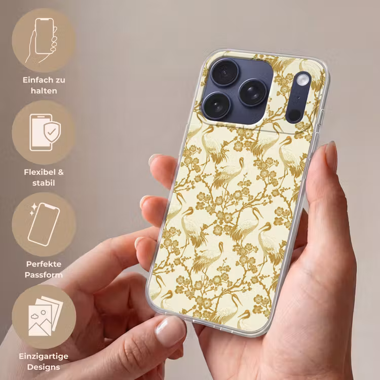 Kraanvogels - Kersenbloesem - Goud Telefoonhoesje iPhone 17 Pro klein 878 -sfeer3_DE