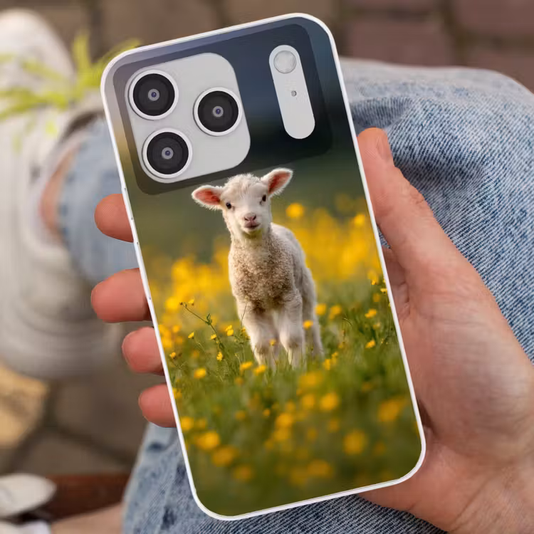 Lammetje - Gras - Bloemen - Geel Telefoonhoesje iPhone 17 Pro klein -sfeer2