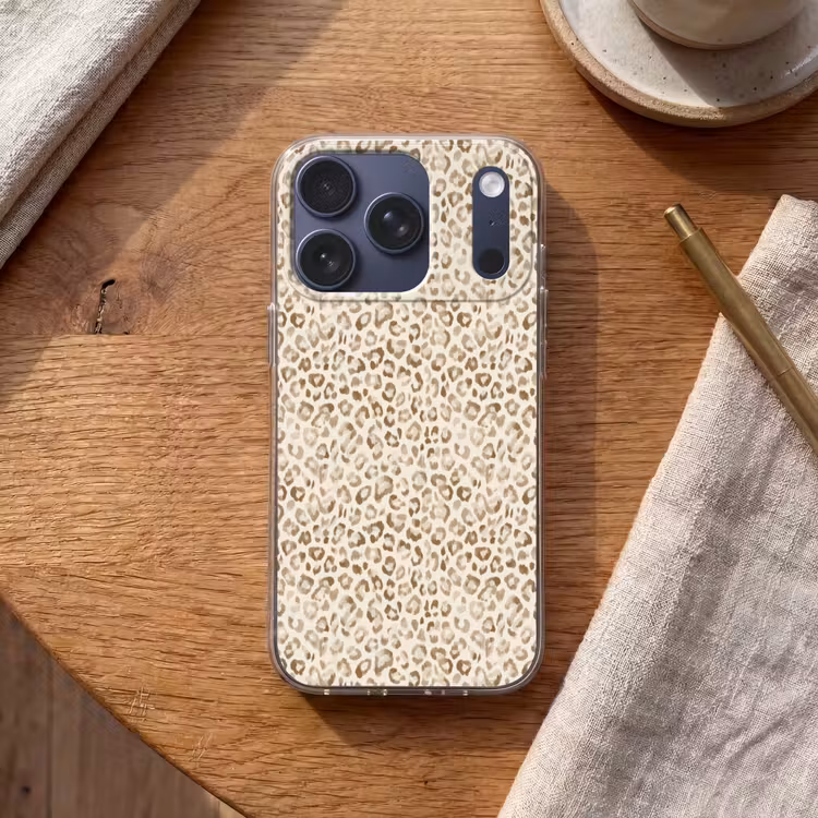 Luipaard - Klassiek - Beige Telefoonhoesje iPhone 17 Pro klein 878 -sfeer1