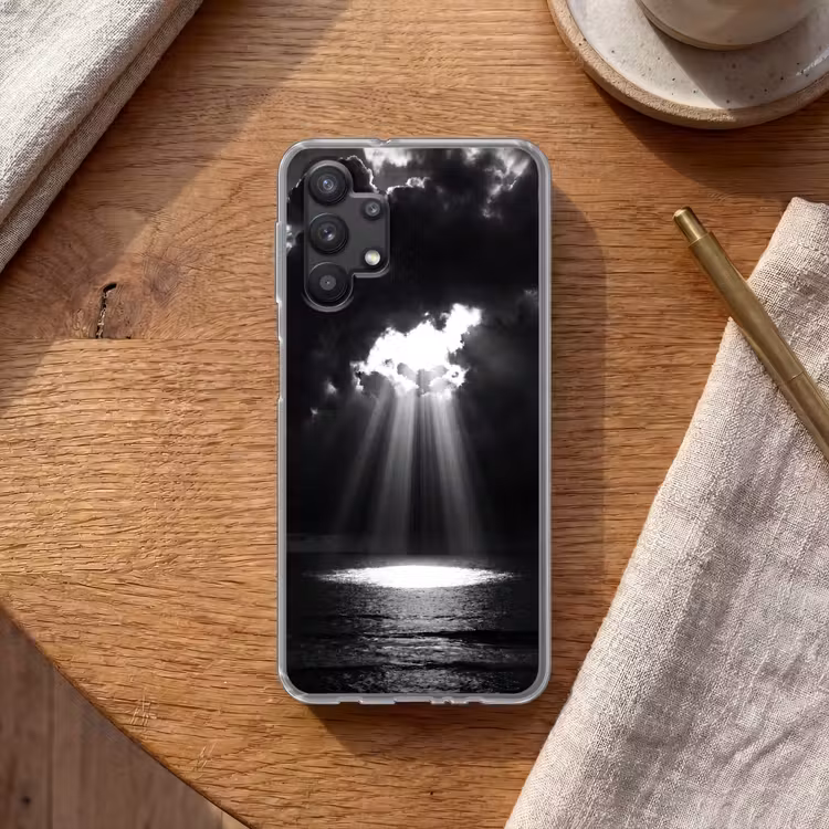 Licht - Wolken - Zee - Zwart-wit - Natuur Telefoonhoesje Samsung Galaxy A32 5G klein -sfeer1