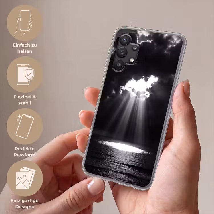 Licht - Wolken - Zee - Zwart-wit - Natuur Telefoonhoesje Samsung Galaxy A32 5G klein -sfeer3_DE