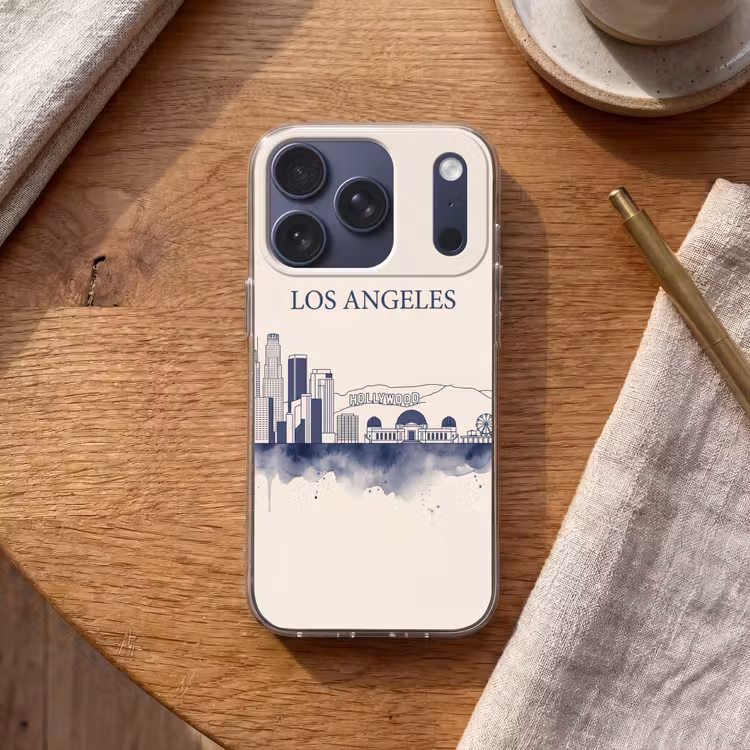 Los Angeles - Skyline - Architectuur - Aquarel - Blauw Telefoonhoesje iPhone 17 Pro klein -sfeer1