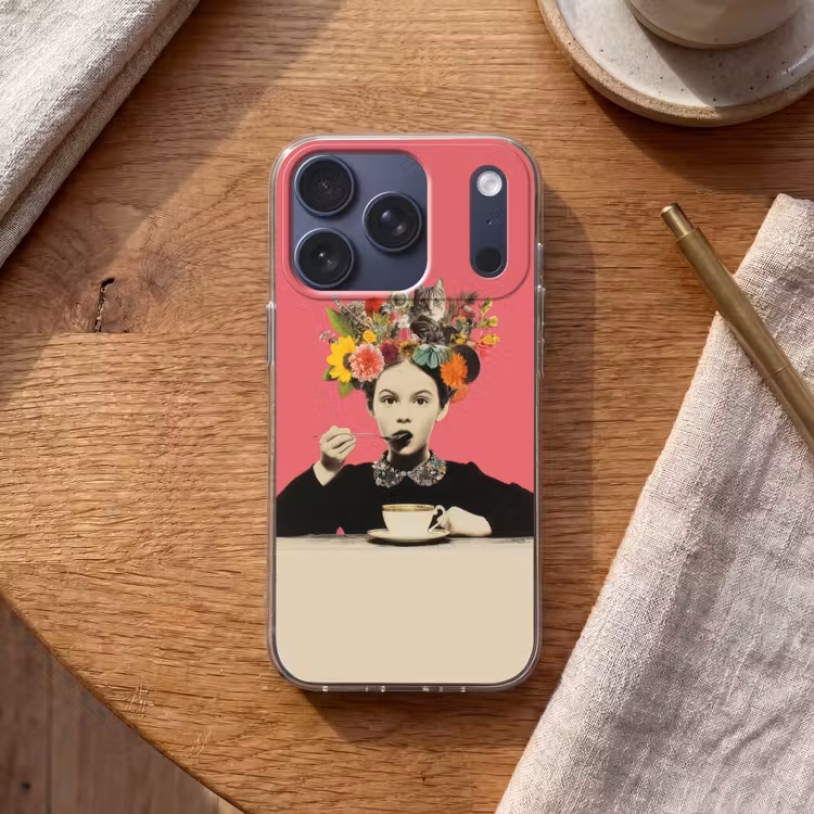 Meisje - Kopje - Bloemen - Roze Telefoonhoesje iPhone 17 Pro klein -sfeer1