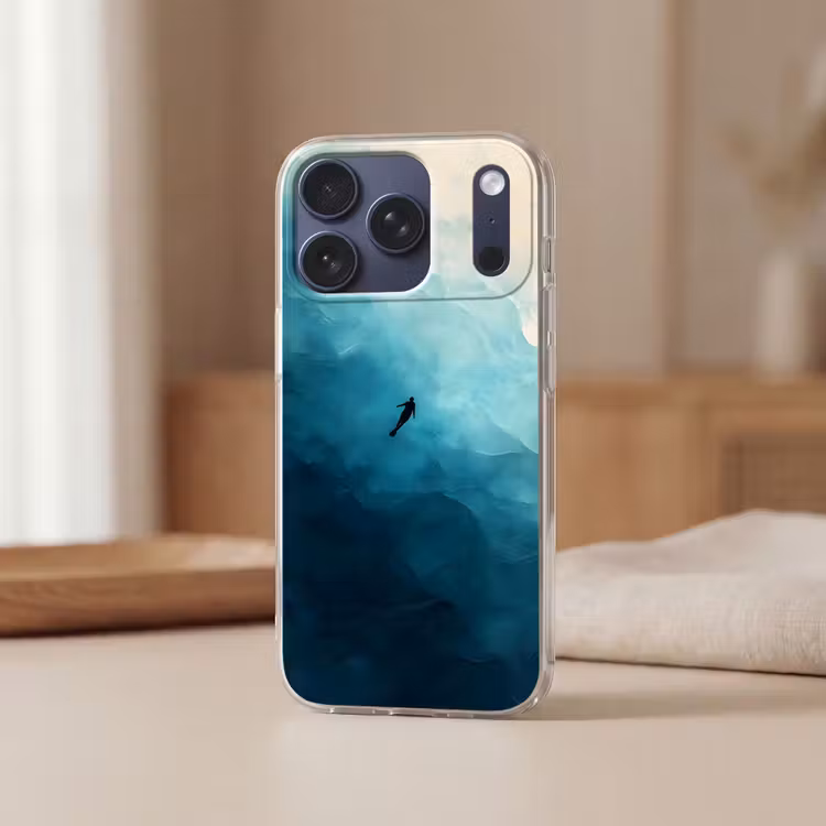 Zee - Silhouet - Abstract - Blauw Telefoonhoesje iPhone 17 Pro klein -sfeer2
