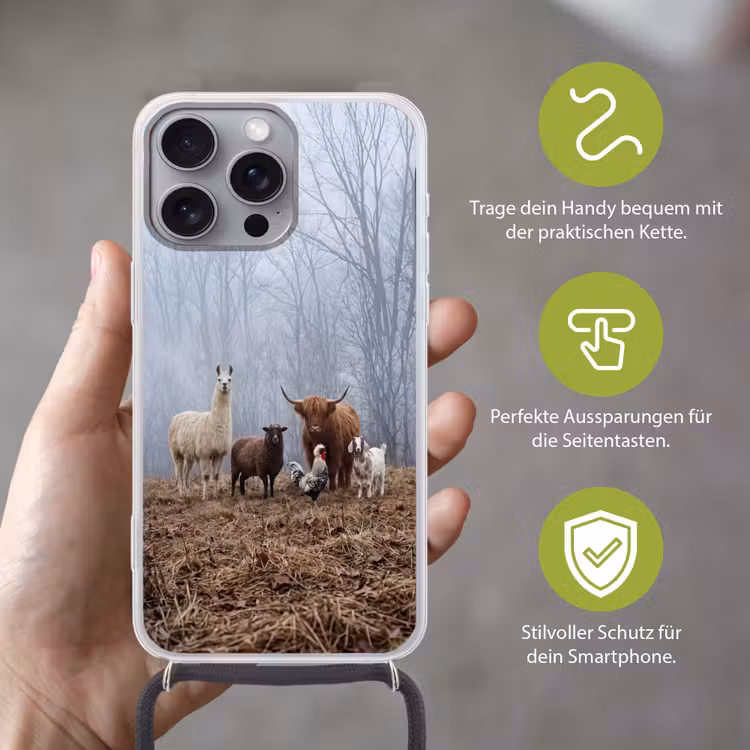 Boerderijdieren - Groep - Mist - Natuur - Rustiek Hoesje iPhone 16 Pro Max met koord klein -sfeer2_DE