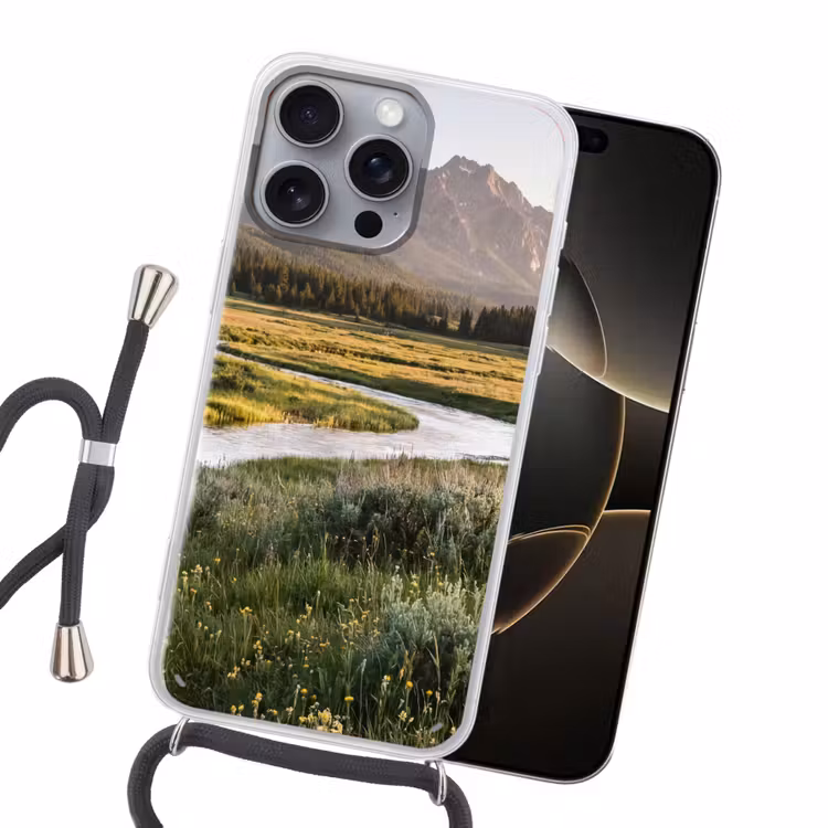 Berglandschap - Rivier - Bos Hoesje iPhone 16 Pro Max met koord klein -sfeer1