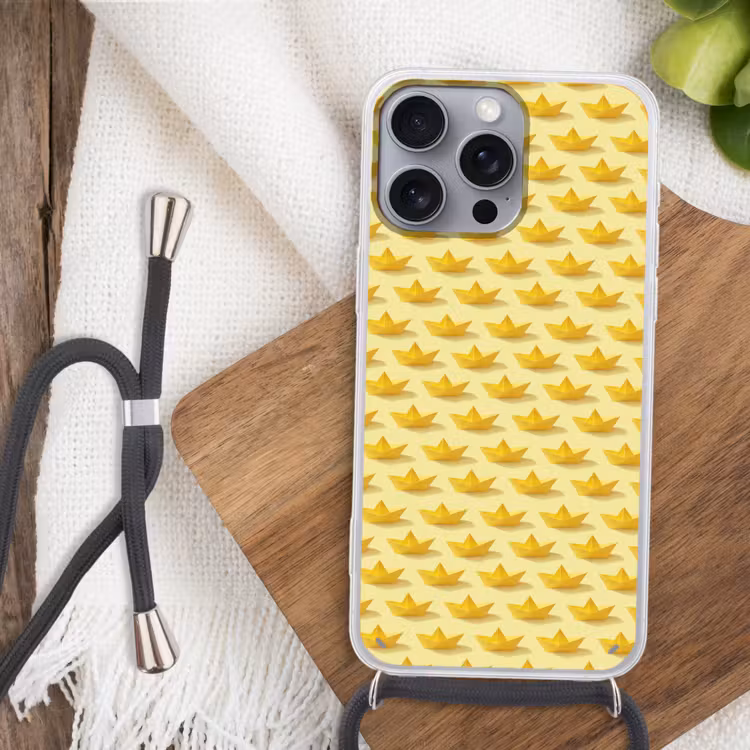 Bootjes - Origami - Creatief - Geel Hoesje iPhone 16 Pro Max met koord klein 804 -sfeer4