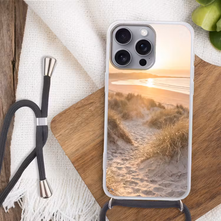 Duinen - Strand - Zee Hoesje iPhone 16 Pro Max met koord klein -sfeer4