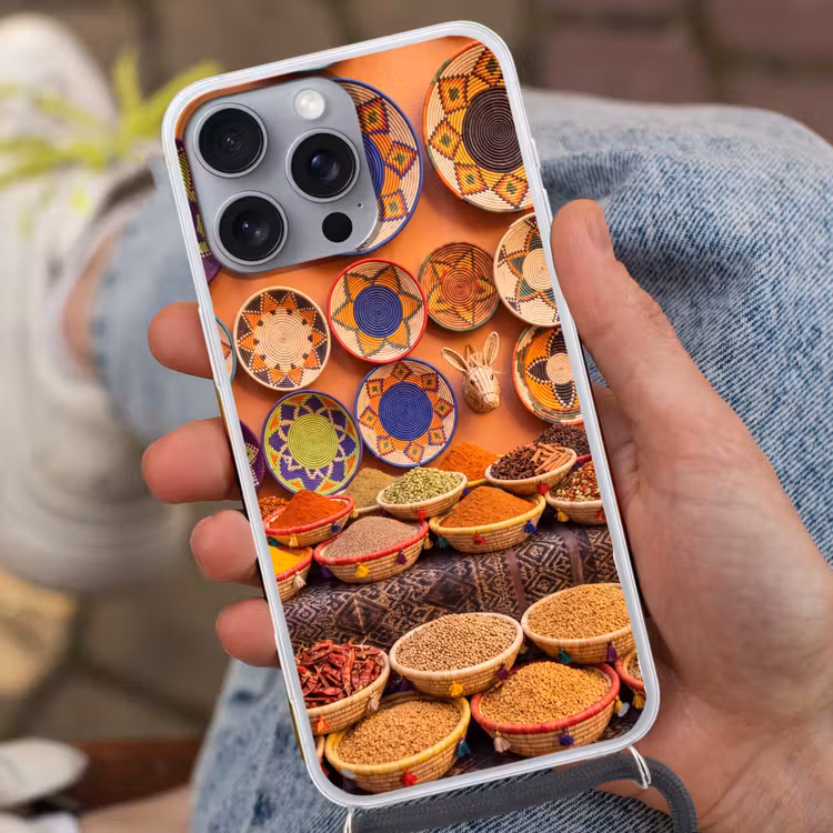 Handyhülle mit Band - Essen – Farbenfroh – Kultur - Eten - Kleurrijk - Cultuur Hoesje iPhone 16 Pro Max met koord klein