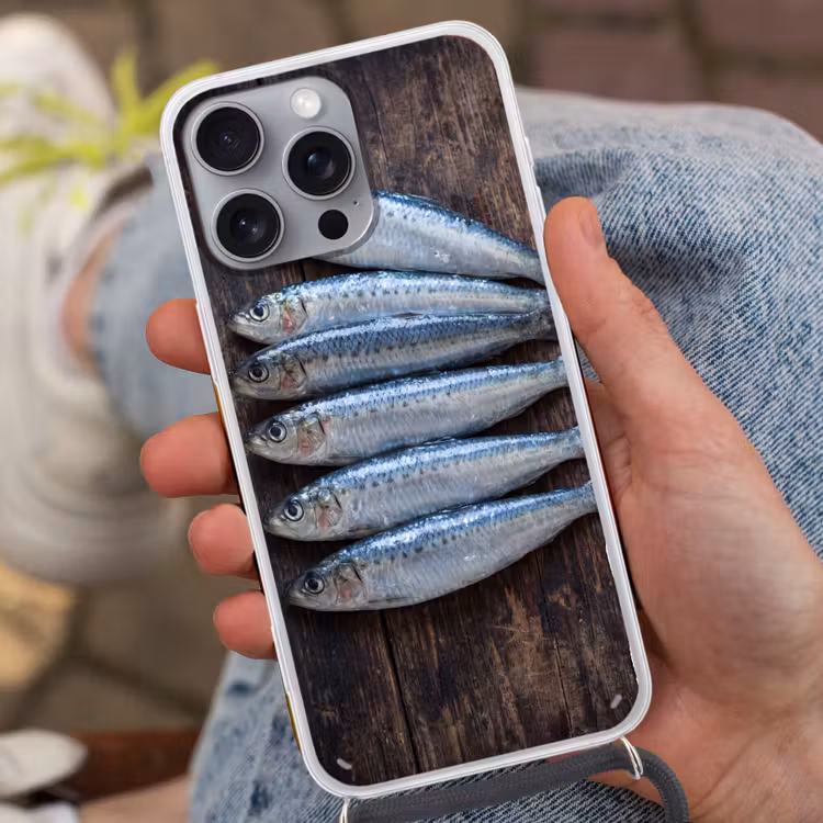 Handyhülle mit Band - Fisch – Holz – Essen - Vis - Hout - Eten Hoesje iPhone 16 Pro Max met koord klein