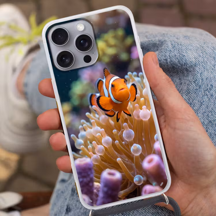 Vis - Koraal - Onderwater - Oranje - Dieren Hoesje iPhone 16 Pro Max met koord klein -sfeer3