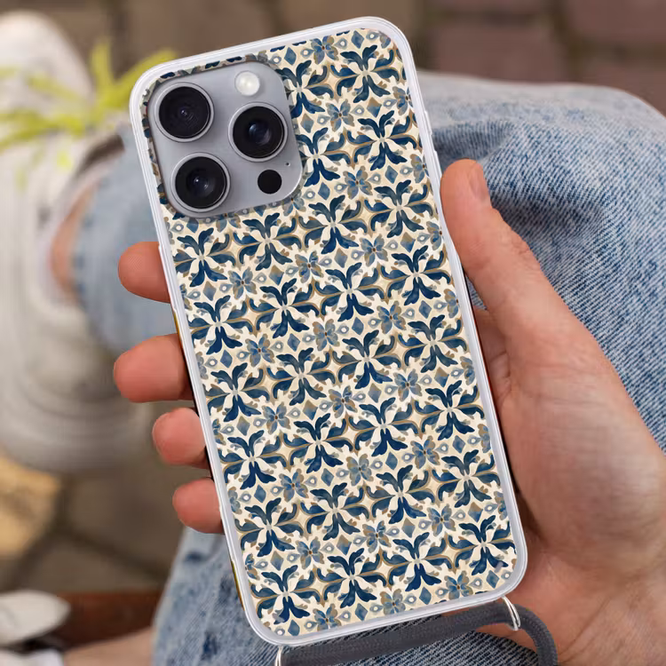 Tegel - Patroon - Blauw - Beige Hoesje iPhone 16 Pro Max met koord klein 804 -sfeer3