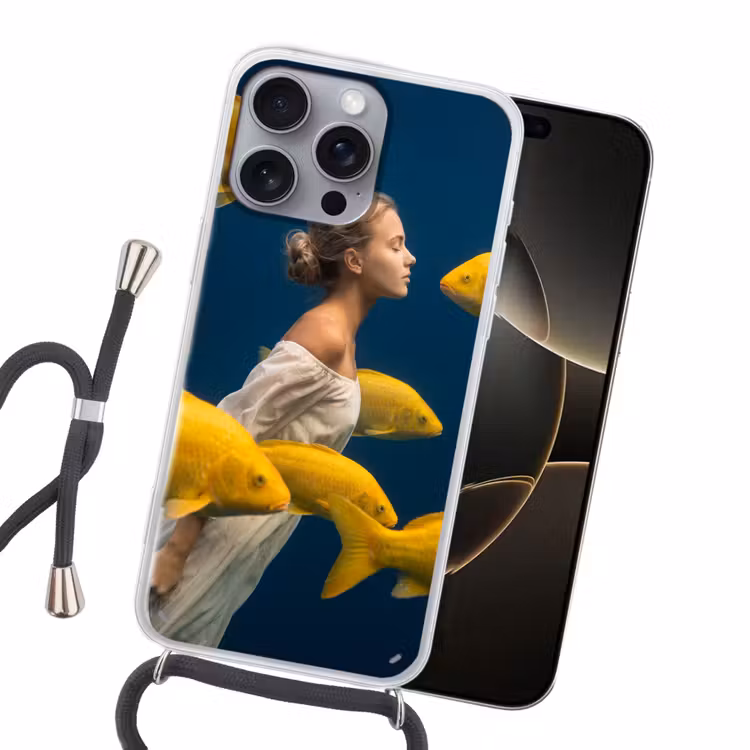 Vrouw - Vis - Water - Natuur - Geel Hoesje iPhone 16 Pro Max met koord klein -sfeer1