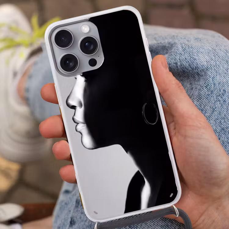 Vrouw - Profiel - Mensen - Zwart-wit Hoesje iPhone 16 Pro Max met koord klein -sfeer3