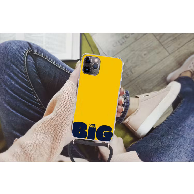 Geel - Think big - Grafisch Hoesje iPhone 12 Pro met koord klein -hand