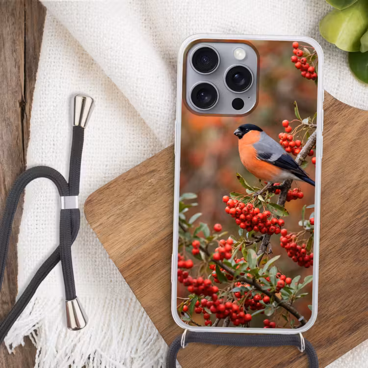 Goudvink - Bessen - Herfst - Natuur - Kleurrijk Hoesje iPhone 16 Pro Max met koord klein -sfeer4