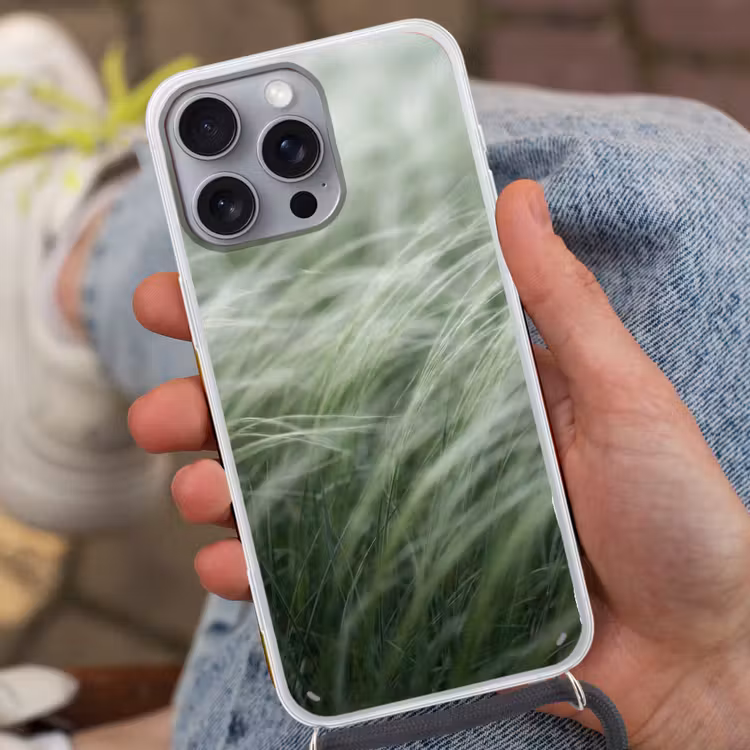 Gras - Wazig - Natuur - Groen - Zacht Hoesje iPhone 16 Pro Max met koord klein -sfeer3