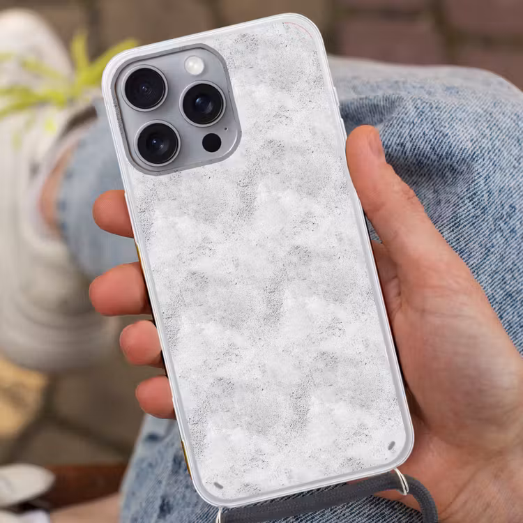 Lichtgrijs - Ruw - Subtiel Hoesje iPhone 16 Pro Max met koord klein 804 -sfeer3