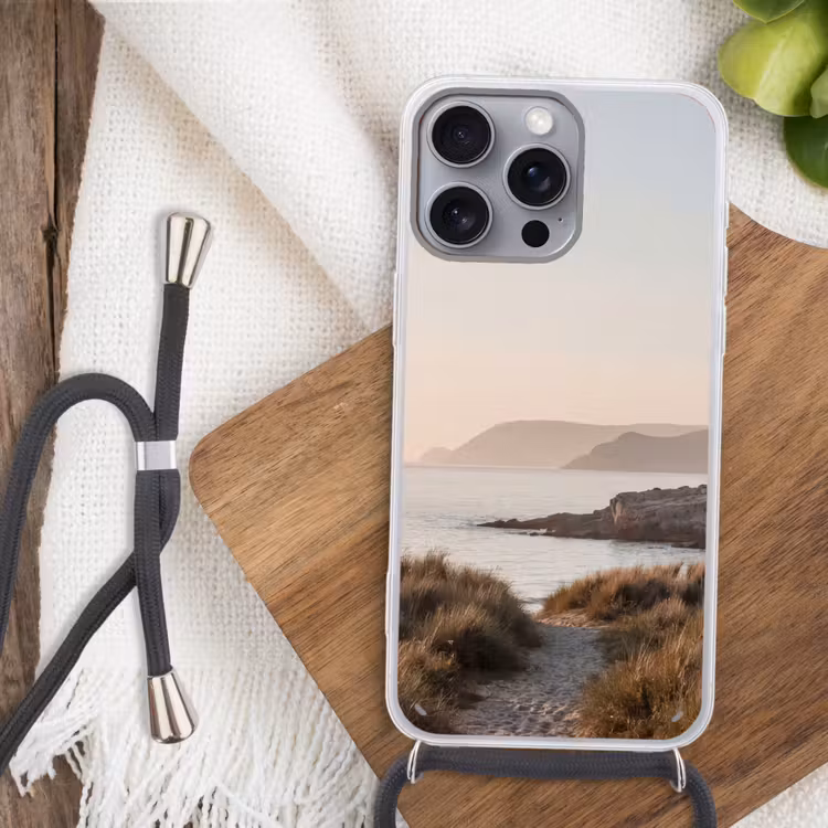 Landschap - Kust - Duinen Hoesje iPhone 16 Pro Max met koord klein -sfeer4