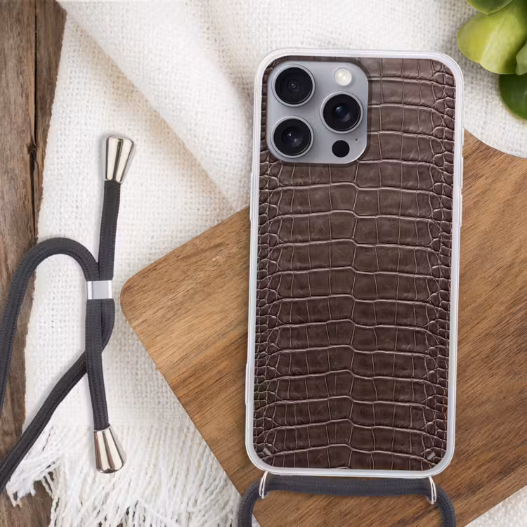 Leer - Krokodil - Mat Hoesje iPhone 16 Pro Max met koord klein -sfeer4