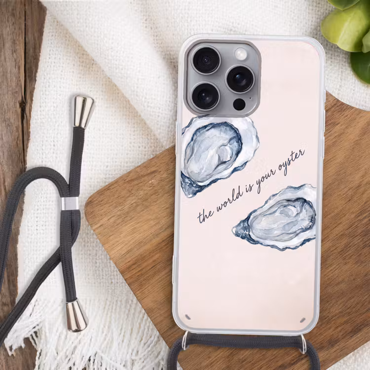 Zeeleven - Oester - Aquarel - Minimalistisch - Blauw Hoesje iPhone 16 Pro Max met koord klein -sfeer4