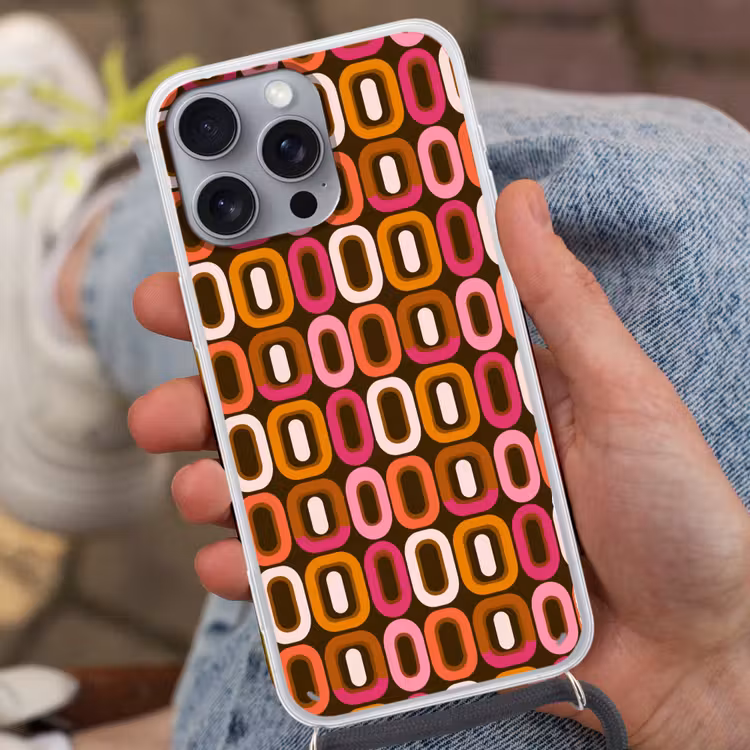 Modern - Retro - Kleurrijk Hoesje iPhone 16 Pro Max met koord klein 804 -sfeer3